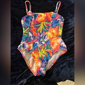 Floral one piece swimsuit, size 4-6
